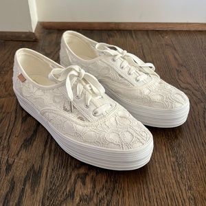KEDS White Lace Sneaker